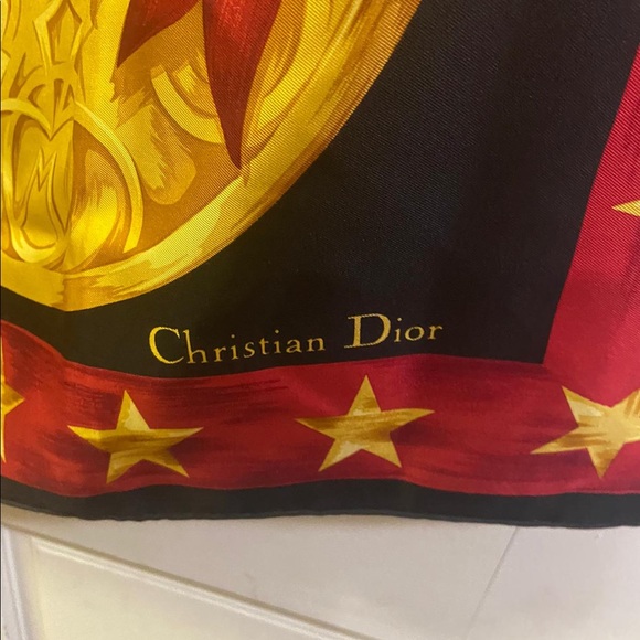 Stunning Christian Dior Vintage scarf silk - Picture 5 of 9